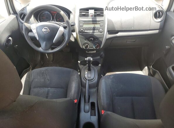 3N1CE2CP6HL377954 2017 NISSAN VERSA White Dashboard view