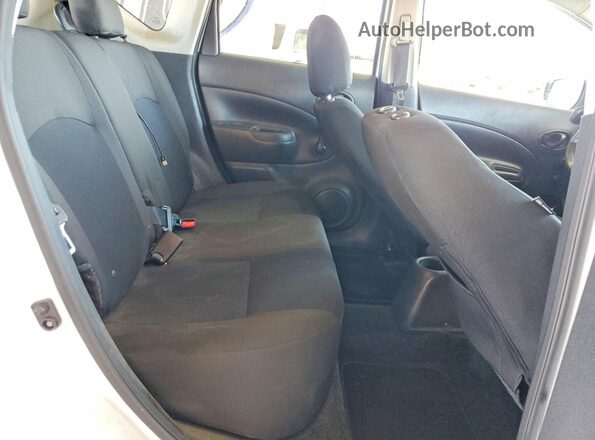 3N1CE2CP6JL356981 2018 NISSAN VERSA White Հետևի նստատեղերի տեսք