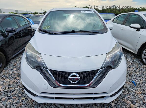 3N1CE2CP7JL360053 2018 NISSAN VERSA White Front view