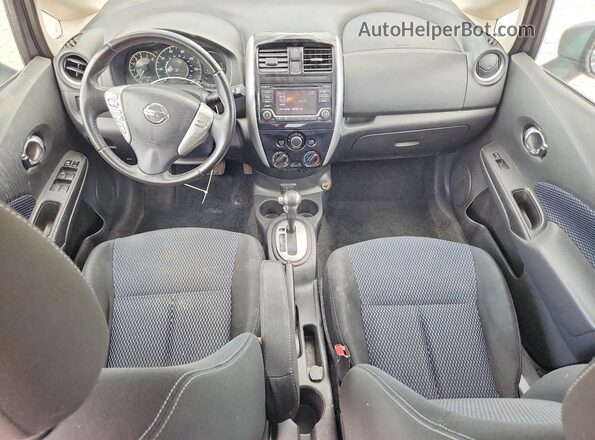 3N1CE2CP7JL361042 2018 NISSAN VERSA Gray Dashboard view