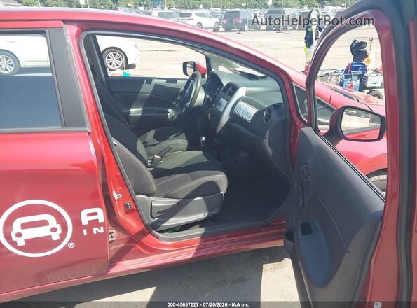 3N1CE2CP7KL366677 2019 NISSAN VERSA NOTE Red Front interior view
