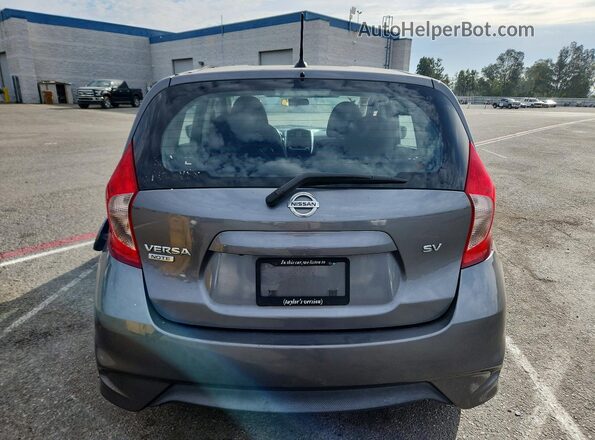 3N1CE2CP8HL365336 2017 NISSAN VERSA Серый Вид сзади