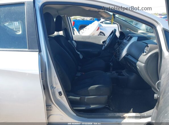 3N1CE2CP9GL368941 2016 NISSAN VERSA NOTE Silver Սալոնի դիմացի տեսք