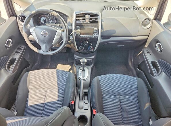 3N1CE2CP9GL377350 2016 NISSAN VERSA Серый Вид панели приборов