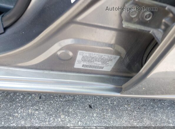 3N1CE2CP9HL368407 2017 NISSAN VERSA NOTE Серебряный Вид подкапотного пространства