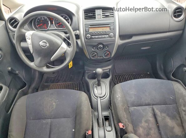 3N1CE2CPXGL375736 2016 NISSAN VERSA Black Dashboard view