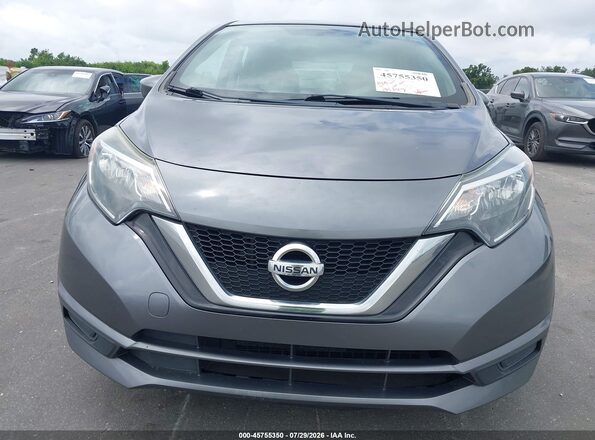 3N1CE2CPXKL365264 2019 NISSAN VERSA NOTE Gray Front view
