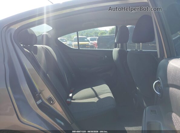 3N1CN7AP0GL856823 2016 NISSAN VERSA Silver VIN კოდის სტიკერის ხედი