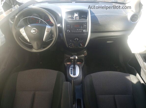 3N1CN7AP0HL855415 2017 NISSAN VERSA Gray წინა პანელის ხედი