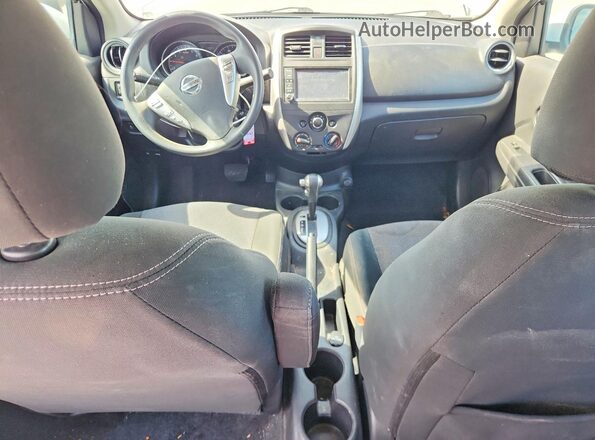 3N1CN7AP0KL823555 2019 NISSAN VERSA Белый Вид панели приборов