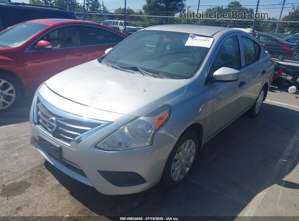3N1CN7AP1GL828884 2016 NISSAN VERSA Silver Vista tres cuartos delantera izquierda