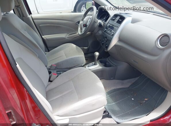 3N1CN7AP1GL866549 2016 NISSAN VERSA Красный Вид салона спереди