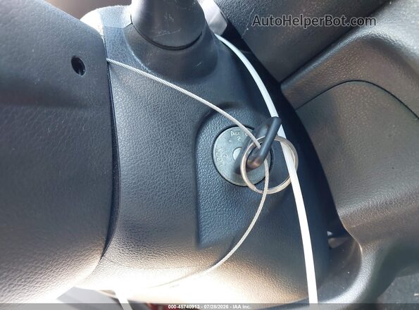 3N1CN7AP2HL832475 2017 NISSAN VERSA Red Vista del salpicadero