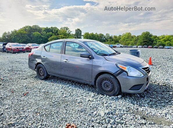 3N1CN7AP2JL879138 2018 NISSAN VERSA Gray Przód prawy