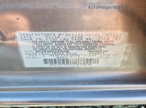 3N1CN7AP2JL879138 2018 NISSAN VERSA Gray Widok komory silnika