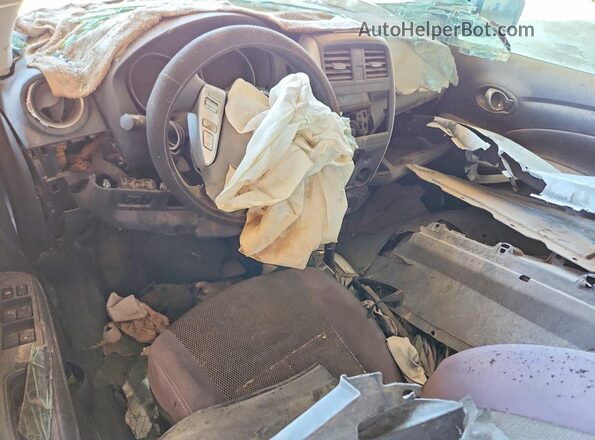 3N1CN7AP2KL850403 2019 NISSAN VERSA Silver Вид панелі приладів