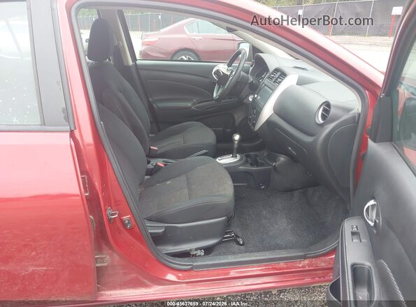 3N1CN7AP2KL861319 2019 NISSAN VERSA Красный Вид салона спереди