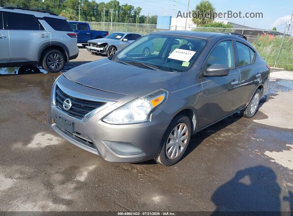 3N1CN7AP3GL849610 2016 NISSAN VERSA Серый Передняя левая четверть