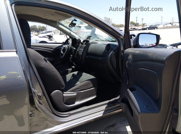 3N1CN7AP3GL894174 2016 NISSAN VERSA Gray წინა სალონის ხედი
