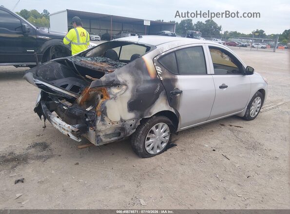 3N1CN7AP3HL822263 2017 NISSAN VERSA Silver Задня права чверть