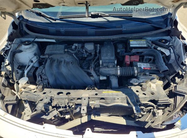 3N1CN7AP4GL907644 2016 NISSAN VERSA Белый Вид задней части салона