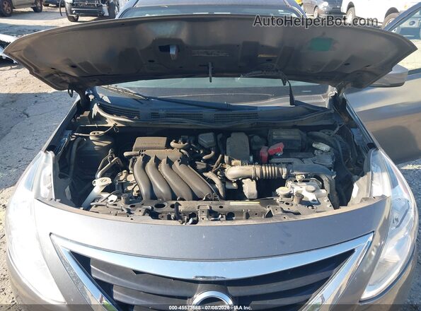 3N1CN7AP4HL876820 2017 NISSAN VERSA Gray Vista trasera