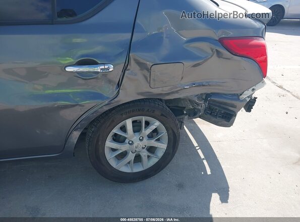 3N1CN7AP4KL811151 2019 NISSAN VERSA Серебряный Вид спереди
