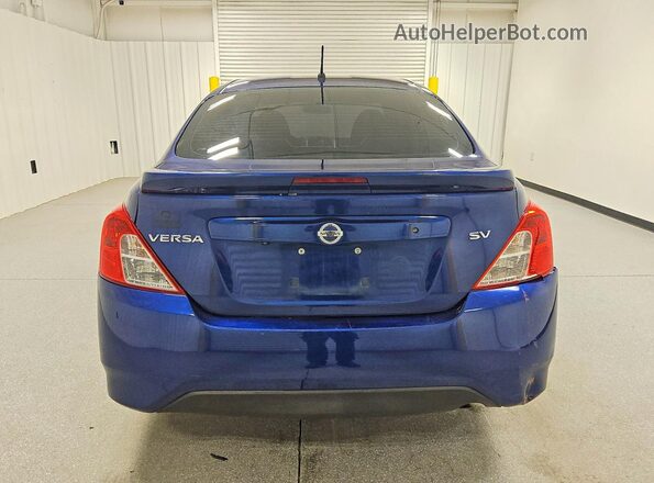 3N1CN7AP4KL830010 2019 NISSAN VERSA Blue Rear view