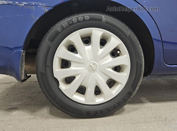 3N1CN7AP4KL830010 2019 NISSAN VERSA Blue 