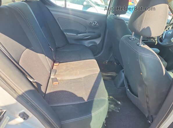 3N1CN7AP6GL863758 2016 NISSAN VERSA Silver უკანა სავარძლების ხედი