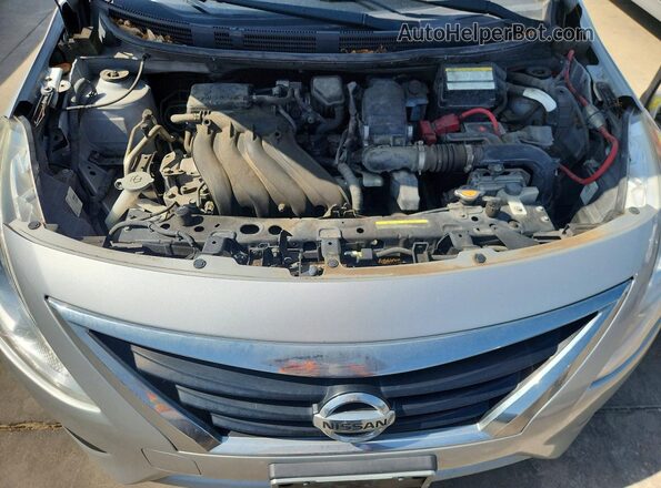 3N1CN7AP6GL863758 2016 NISSAN VERSA Silver უკანა სალონის ხედი