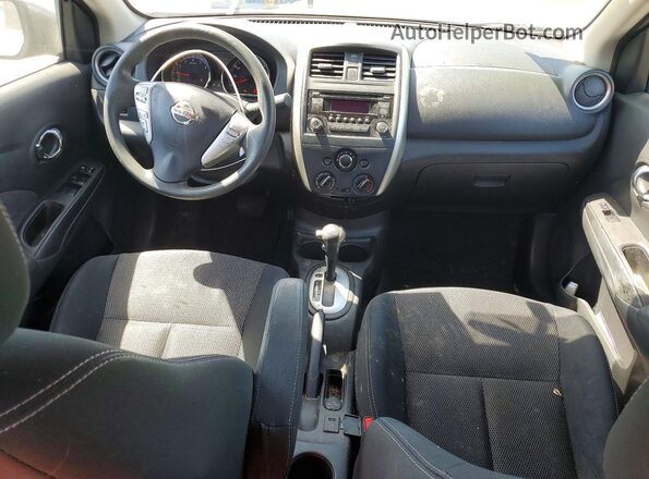 3N1CN7AP6GL870757 2016 NISSAN VERSA Silver Dashboard view