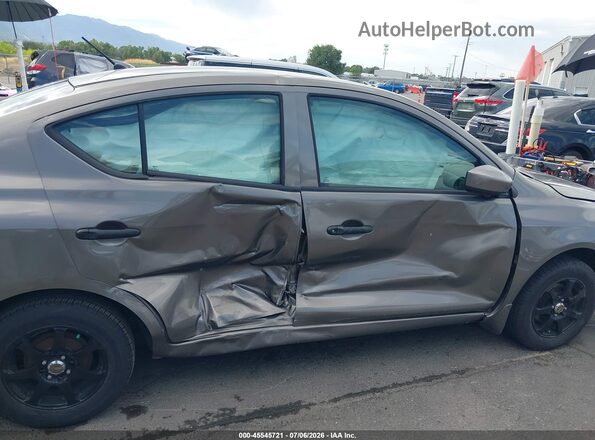 3N1CN7AP6HL858741 2017 NISSAN VERSA Gray Vista frontal