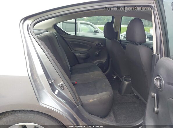 3N1CN7AP6JL842285 2018 NISSAN VERSA Gray Vista de la etiqueta del VIN