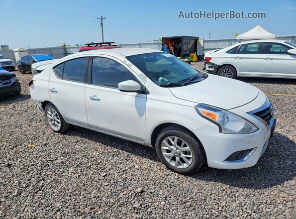 3N1CN7AP7JL876252 2018 NISSAN VERSA White Przód prawy