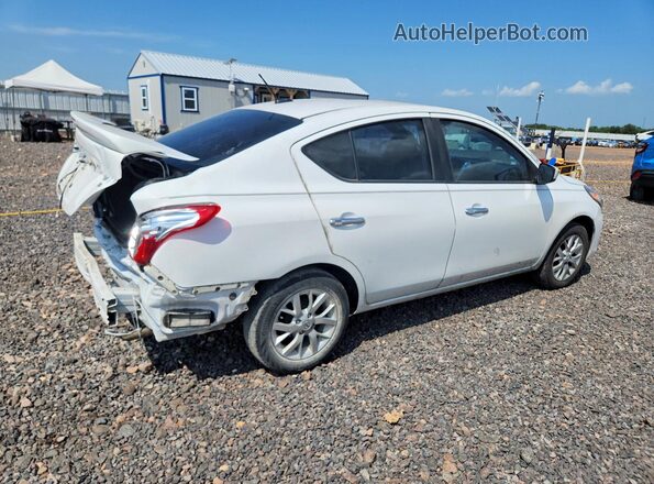 3N1CN7AP7JL876252 2018 NISSAN VERSA White Tył prawy