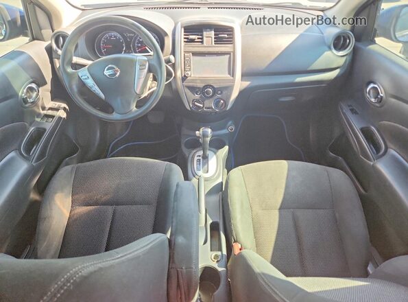 3N1CN7AP7KL812097 2019 NISSAN VERSA Blue წინა პანელის ხედი