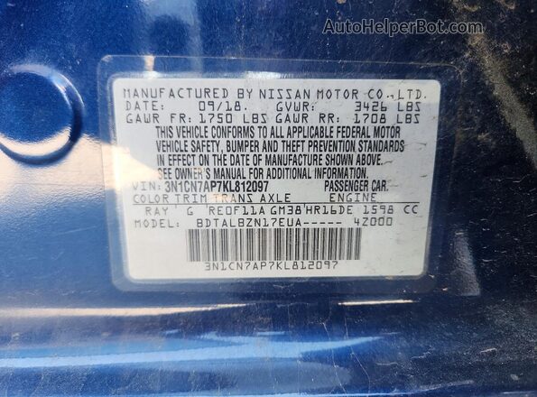 3N1CN7AP7KL812097 2019 NISSAN VERSA Blue VIN კოდის სტიკერის ხედი