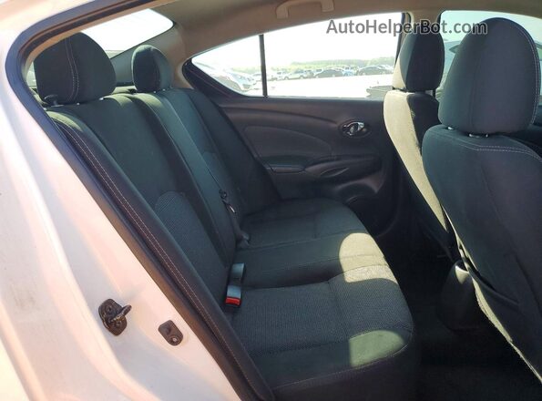 3N1CN7AP7KL866581 2019 NISSAN VERSA White Հետևի նստատեղերի տեսք