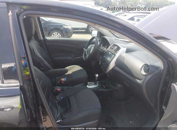 3N1CN7AP7KL878116 2019 NISSAN VERSA Black Вид салону спереду