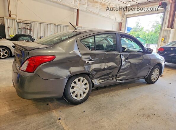 3N1CN7AP8GL821947 2016 NISSAN VERSA Gray Задня права чверть