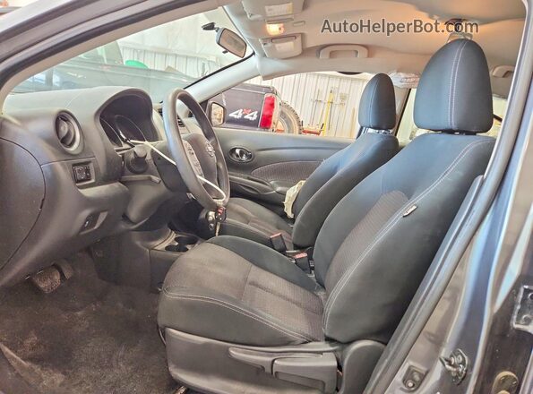 3N1CN7AP8GL821947 2016 NISSAN VERSA Gray Вид салону спереду
