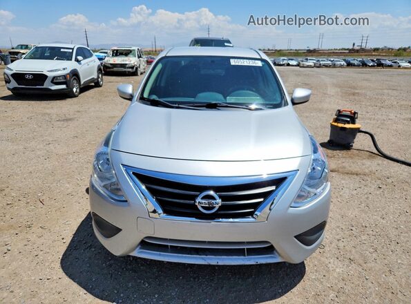 3N1CN7AP8GL867147 2016 NISSAN VERSA Silver Front view