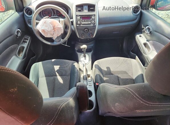 3N1CN7AP8GL894008 2016 NISSAN VERSA Maroon Widok deski rozdzielczej