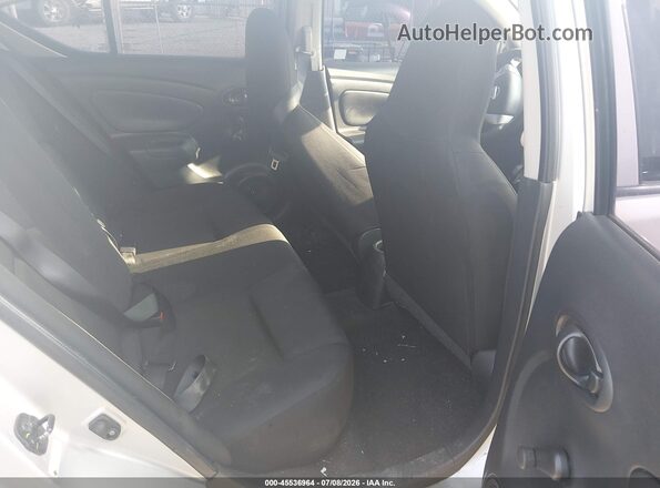 3N1CN7AP8GL897197 2016 NISSAN VERSA Silver Vista de la etiqueta del VIN