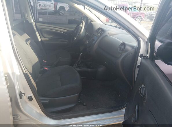 3N1CN7AP8GL897197 2016 NISSAN VERSA Silver Vista interior delantera