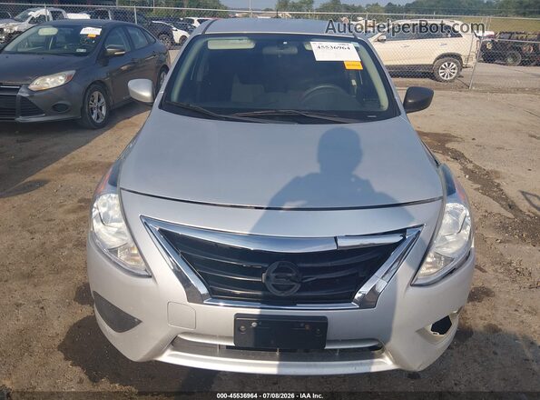 3N1CN7AP8GL897197 2016 NISSAN VERSA Silver Vista del cuadro de instrumentos