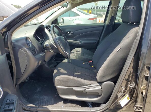 3N1CN7AP8JL800247 2018 NISSAN VERSA Black Սալոնի դիմացի տեսք