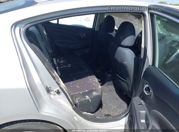 3N1CN7AP8KL846713 2019 NISSAN VERSA Silver VIN կոդի պիտակի տեսք