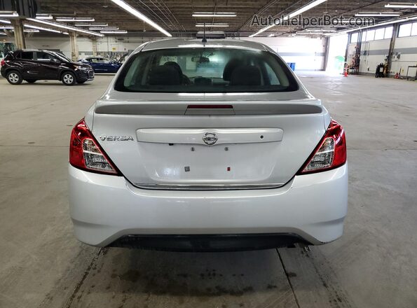 3N1CN7AP9KL832755 2019 NISSAN VERSA Silver 